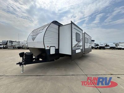 2024 Palomino Puma - Photo 4