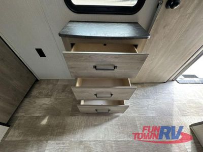 2024 Palomino Puma - Photo 48