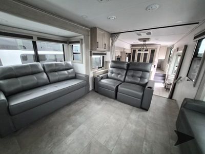 2026 Grand Design Solitude - Photo 12