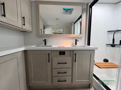 2026 Grand Design Solitude - Photo 41