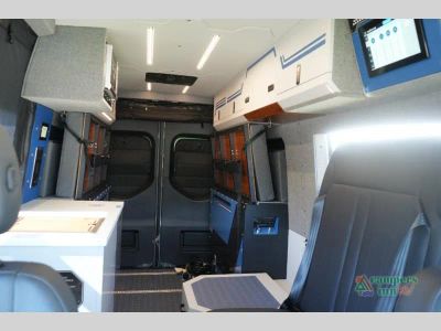 2025 Remote Vans Remote Vans — photo 17 view