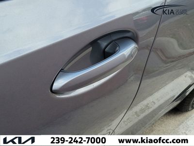 2023 BMW 3 Series - Photo 6