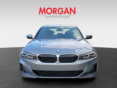 2023 BMW 3 Series - Photo 2