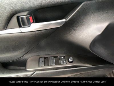 2024 Toyota Camry XLE - Photo 16