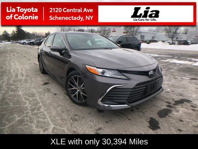 2024 Toyota Camry XLE - Photo 2