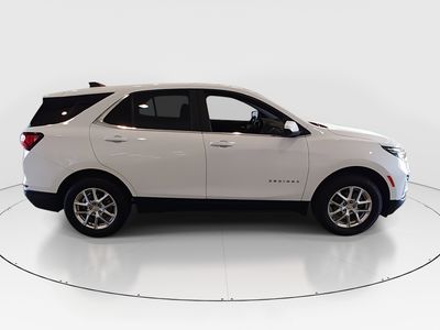 2024 Chevrolet Equinox — photo 8 view