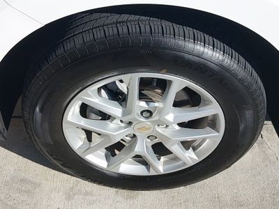 2024 Chevrolet Equinox — photo 10 view