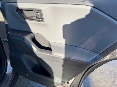 2026 Toyota RAV4 - Photo 16