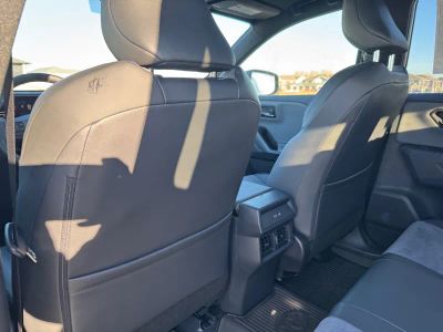2026 Toyota RAV4 - Photo 15