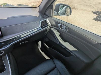 2024 BMW X5 — photo 20 view