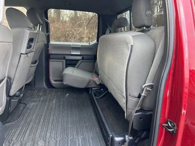 2019 Ford F-150 XLT — photo 35 view