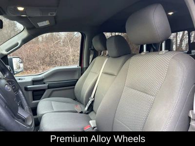 2019 Ford F-150 XLT — photo 16 view