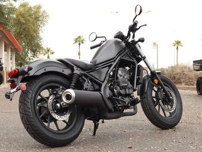 2026 Honda Rebel 300 - Photo 5