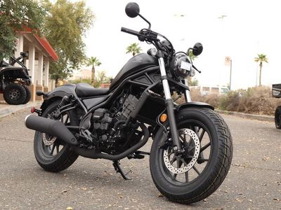 2026 Honda Rebel 300 - Photo 2