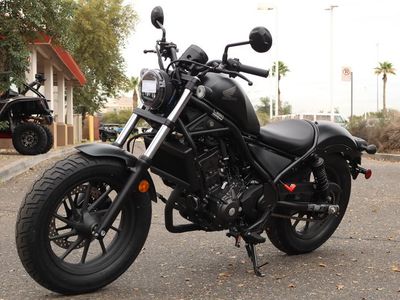 2026 Honda Rebel 300 - Photo 1