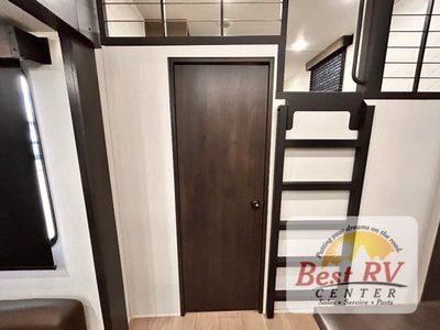 2026 Forest River RV Cherokee Arctic Wolf - Photo 113