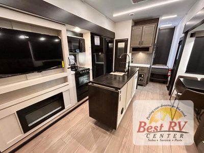 2026 Forest River RV Cherokee Arctic Wolf - Photo 38