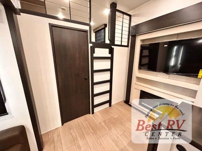 2026 Forest River RV Cherokee Arctic Wolf - Photo 31