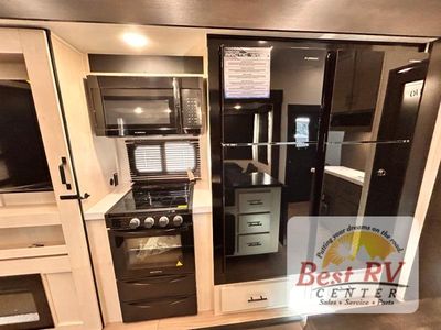2026 Forest River RV Cherokee Arctic Wolf - Photo 58