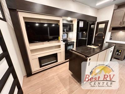 2026 Forest River RV Cherokee Arctic Wolf - Photo 37