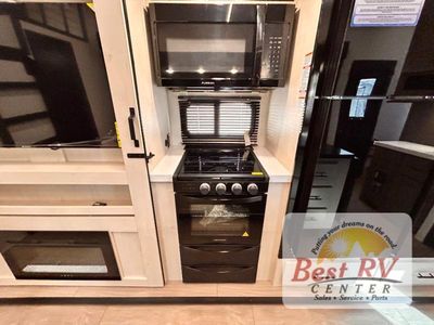 2026 Forest River RV Cherokee Arctic Wolf - Photo 60