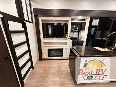 2026 Forest River RV Cherokee Arctic Wolf - Photo 36