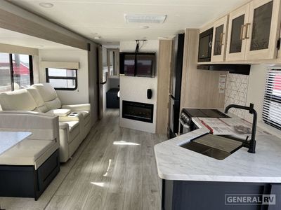 2025 Prime Time RV Avenger - Photo 6