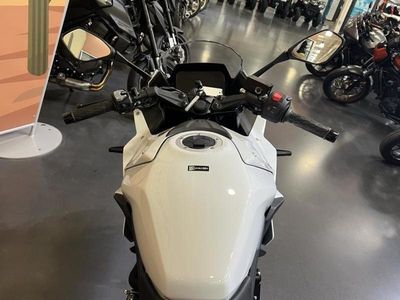 2026 Suzuki GSX-8R - Photo 7