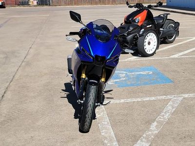 2026 Yamaha YZFR3ATL - Photo 5