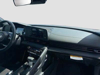 2026 Hyundai ELANTRA — photo 21 view
