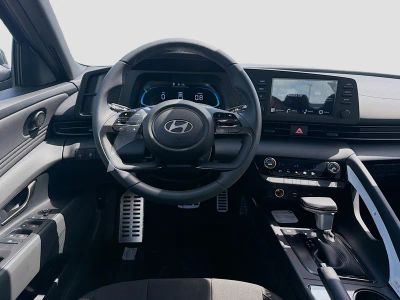 2026 Hyundai ELANTRA — photo 15 view
