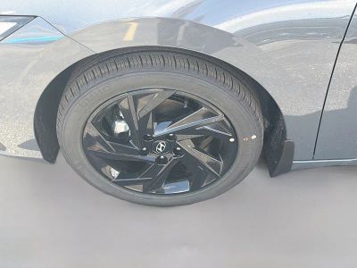 2026 Hyundai ELANTRA — photo 23 view