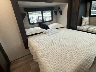 2025 Venture RV SPORTTREK - Photo 20
