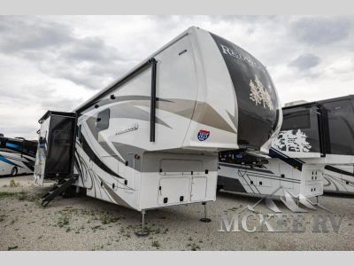 2025 Redwood RV Redwood — front three-quarter view
