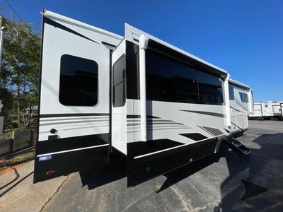 2026 Jayco North Point - Photo 9
