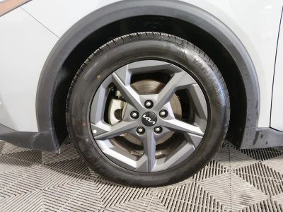 2025 Kia K4 - Photo 10
