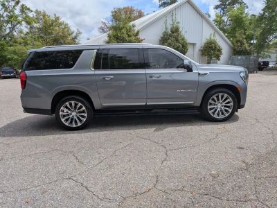 2021 GMC Yukon XL - Photo 6
