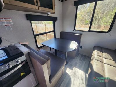 2027 Jayco Jay Flight SLX - Photo 35