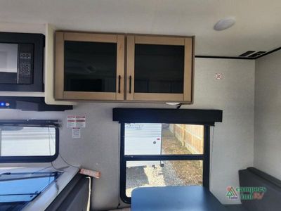 2027 Jayco Jay Flight SLX - Photo 36