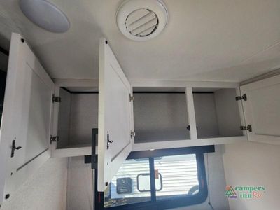 2027 Jayco Jay Flight SLX - Photo 39
