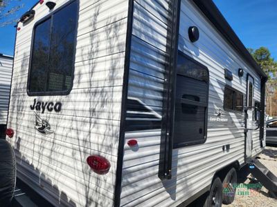 2027 Jayco Jay Flight SLX - Photo 4