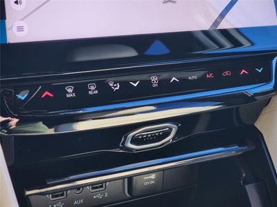 2026 2026 Jeep Grand Cherokee - Photo 16