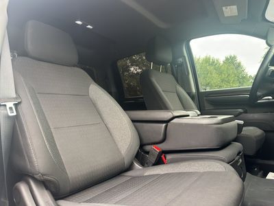 2024 Chevrolet Silverado 2500 HD — photo 30 view
