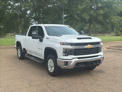 2024 Chevrolet Silverado 2500 HD CK20743 — front three-quarter view