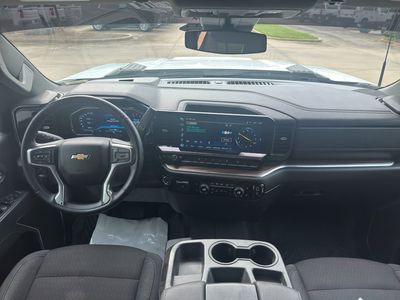 2024 Chevrolet Silverado 2500 HD — photo 25 view