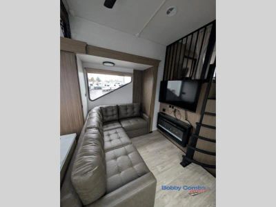 2026 Forest River RV Salem Villa Series - Photo 7