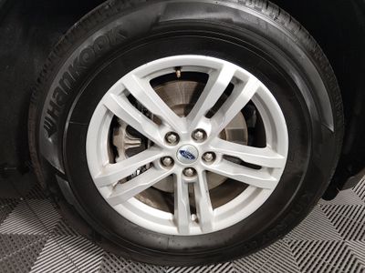 2023 Ford Explorer - Photo 10