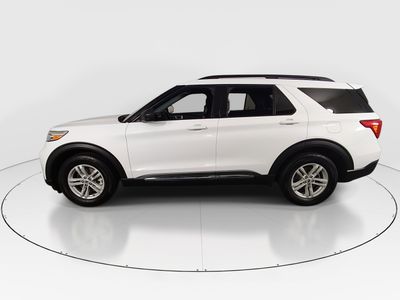 2023 Ford Explorer - Photo 4