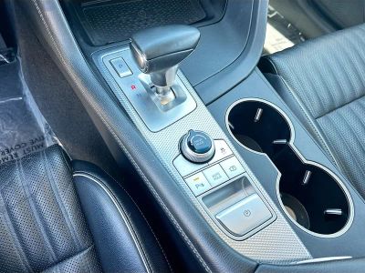 2022 Genesis G70 — photo 17 view