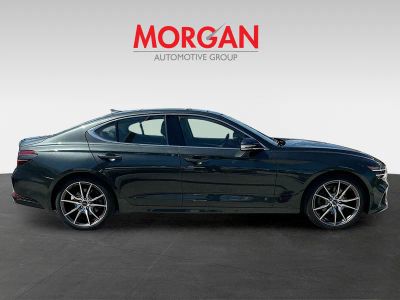 2022 Genesis G70 — photo 8 view